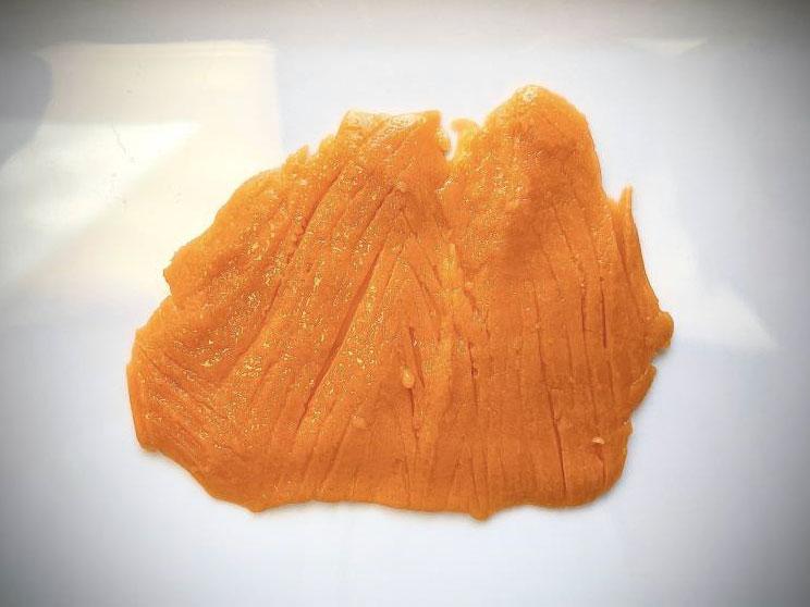 Algae-based smoked salmon substitute - ©Algama