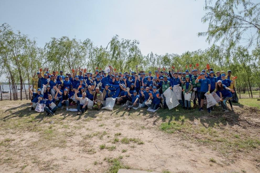#EUBeachCLeanup event in Asunción, organised by the EU Delegation in Paraguay