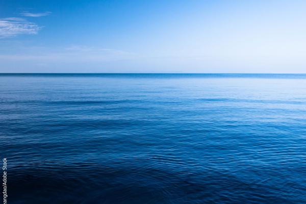 Blue ocean ©peangdao/Adobe Stock