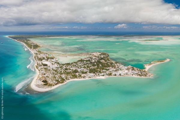 Panoramic aerial shot of Christmas Island and lagoon in Kiribati ©Lightning Strike Pro-stock.adobe.com